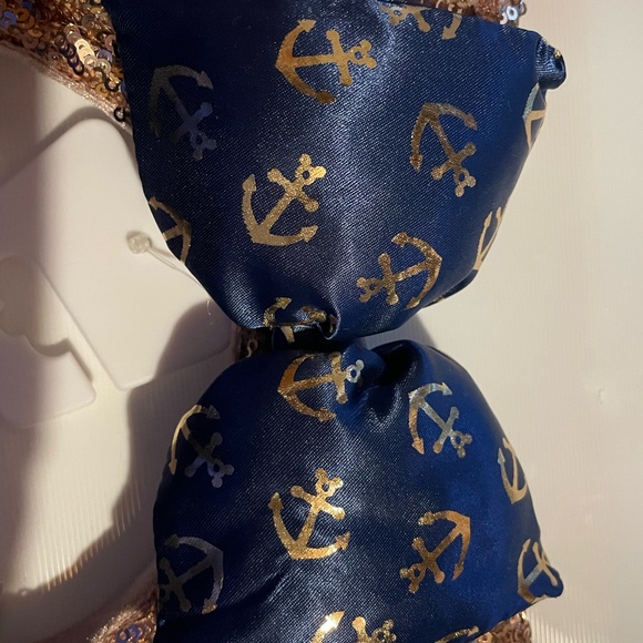 Disney Cruiseline Rose Gold Ears - Picture 3 of 4